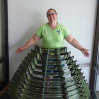 Jane in glass skirt lens