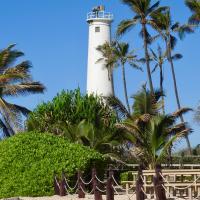 Barbers Point Light from the parking lot